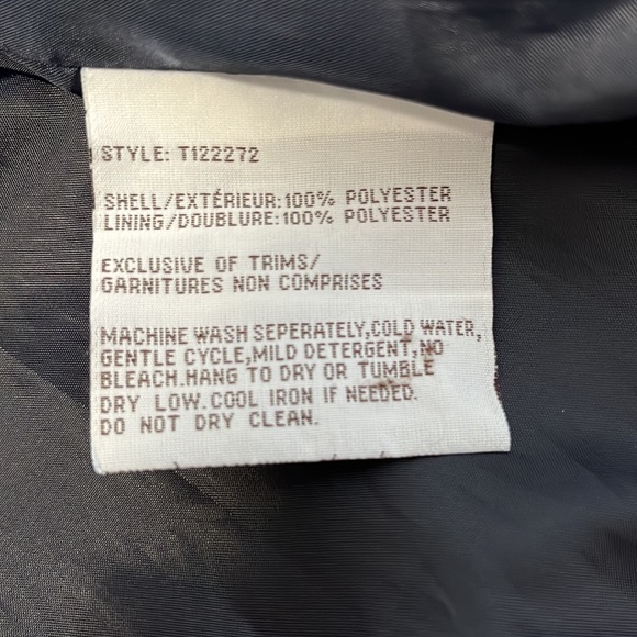 Laundry by design. Blue coat/jacket with hood. Lined. Size Medium. - Picture 7 of 8